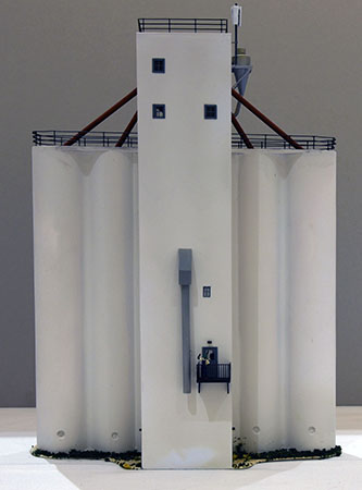 Coal City CoOp Grain Elevator by Tom Cain, MWR - Scratch Built Structures Category